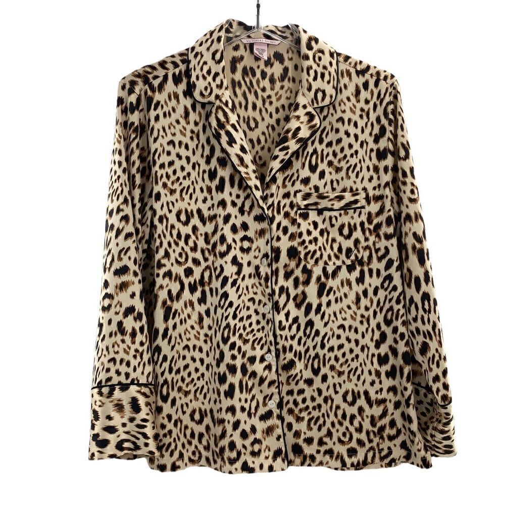 Victoria's Secret Womens Leopard Print Notched Satin Button-Up Pajama Top Small
